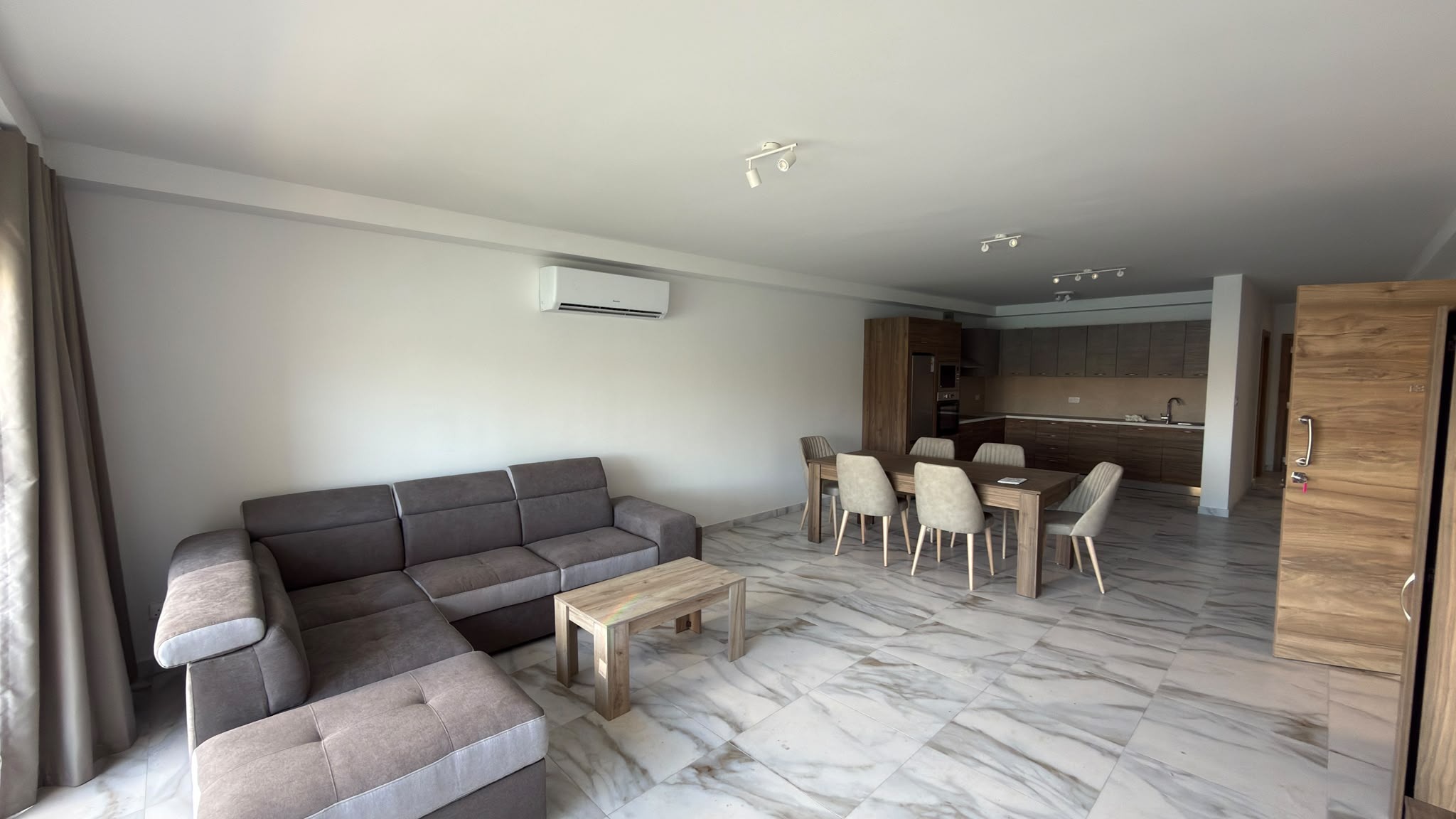 Two-bedroom flat with sea views, St Paul’s Bay, photo 1